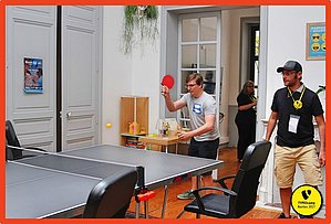 Partie de ping-pong au Dojo